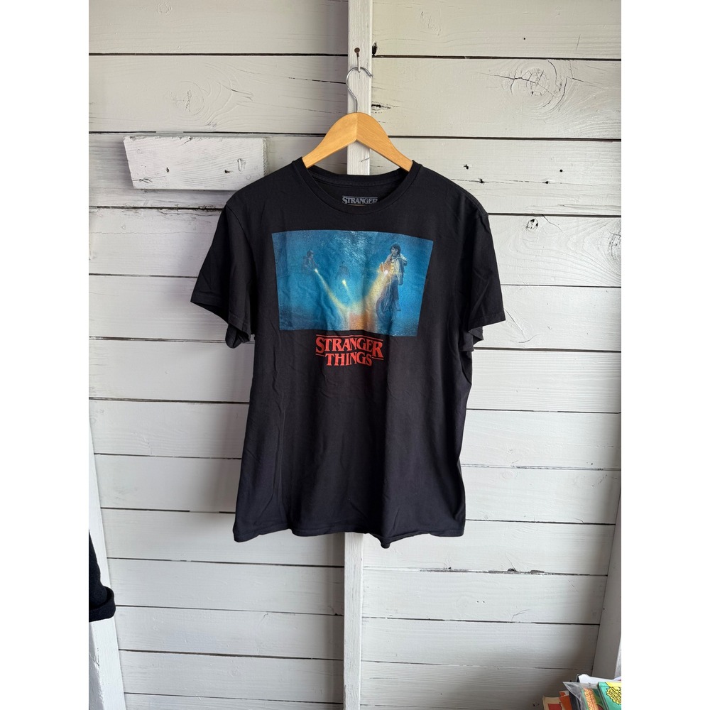 Stranger Things Mens Black Graphic T-Shirt Bike Scene Logo Netflix Size L